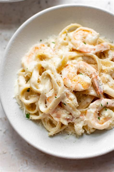 Salt and lavender shrimp alfredo - Oct 10, 2019 · Instructions Prep your shrimp (if frozen, add them to a colander and run under cool water until thawed). Start boiling a salted pot of water for the fettuccine. Cook it al dente according to package directions. Meanwhile, add the butter, cream cheese, cream, chicken broth, and garlic to a skillet ... 
